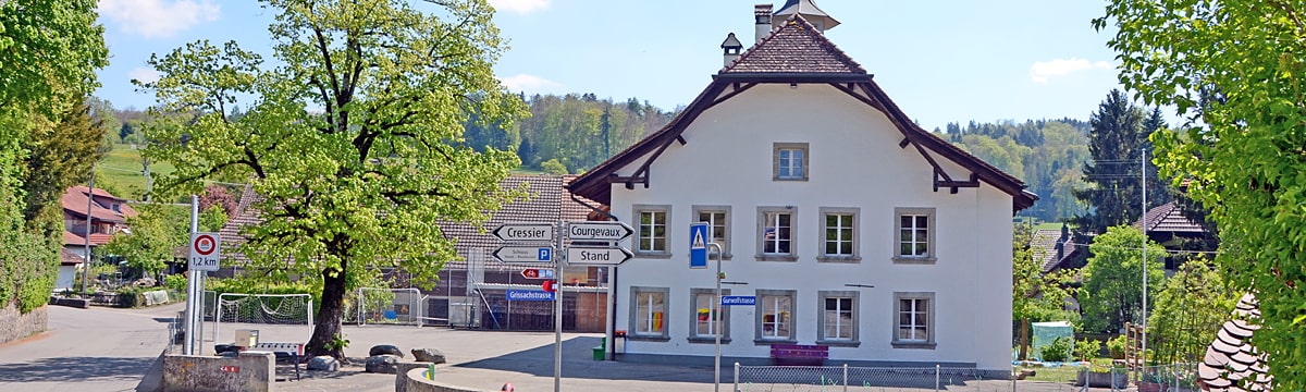 Primarschulhaus Münchenwiler